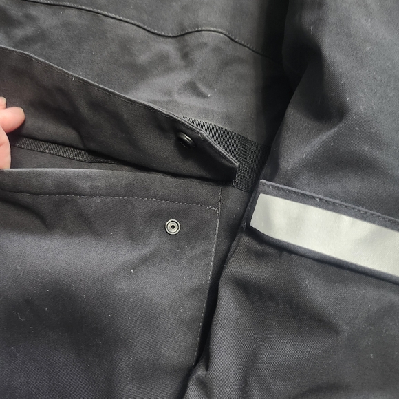 Helly Hansen Size M Down Black Warm Parka - Picture 12 of 17